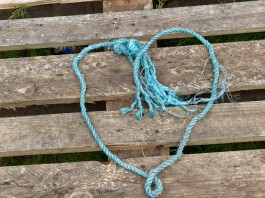 Pallet with Heart String